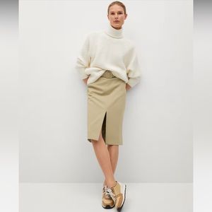 MANGO 💕Pencil skirt ❤️ Sale! Office style 👍